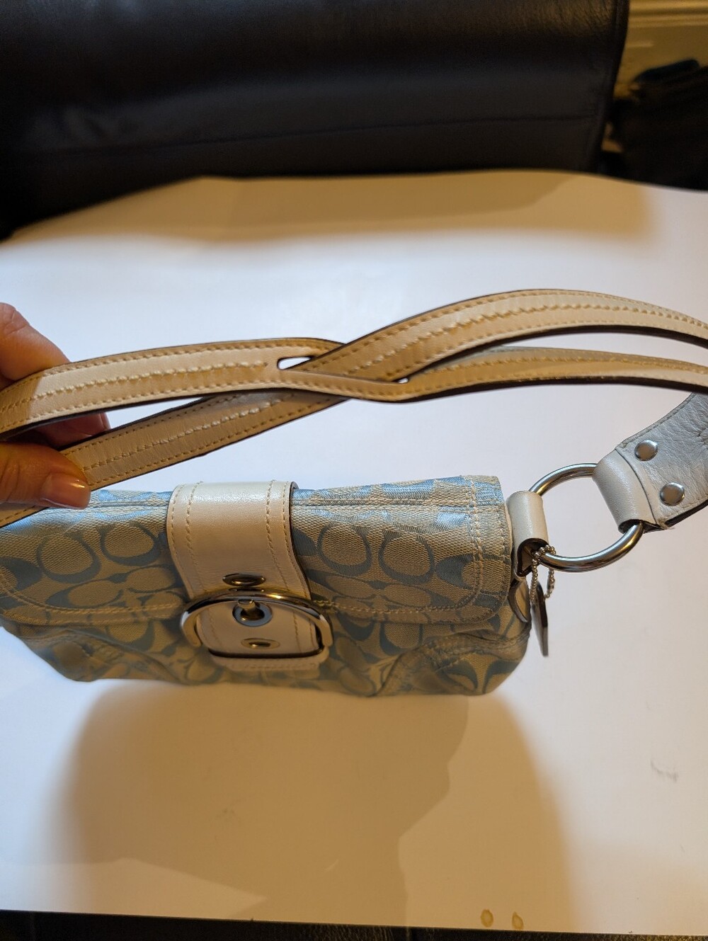 Vintage Coach Soho Signature Flap Shoulder Bag Blue White Buckle Y2K In VGUC - Picture 7 of 14